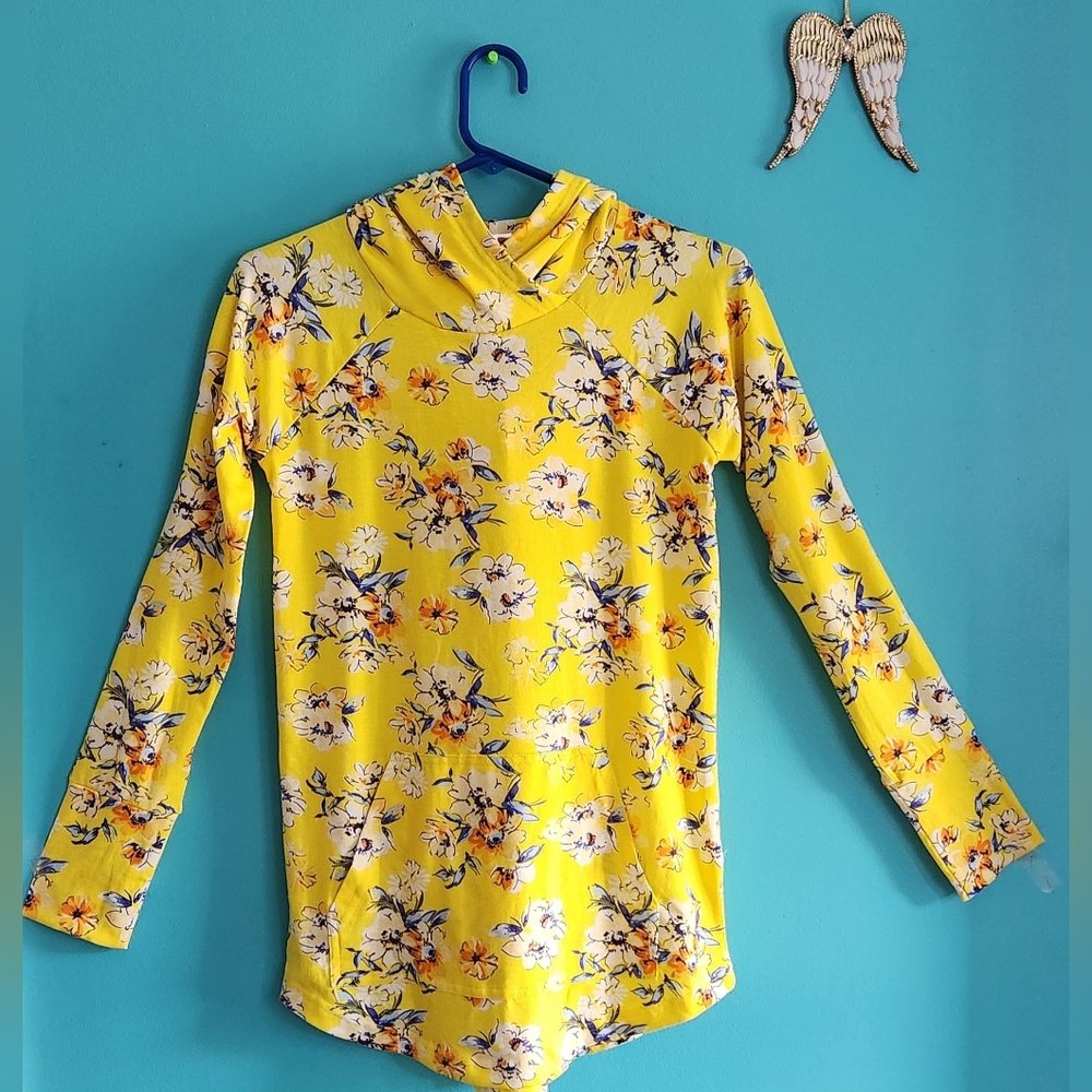 LuLa Roe NWOT Amber Yellow lightweight hoodie Size XS